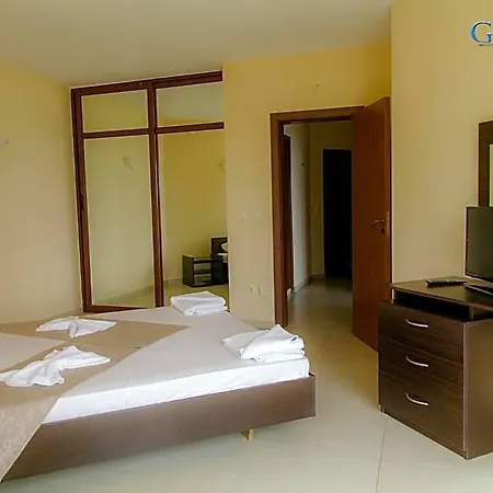 Golf Coast Aparthotel 4*