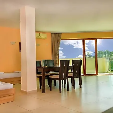 Golf Coast 4*