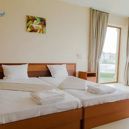 Apartmanhotel Golf Coast 4*